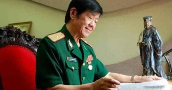 Tướng lĩnh quân đội phát biểu về Pháp Luân Công