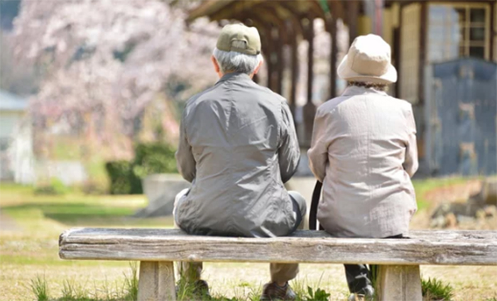 Vợ chồng tuổi trung niên có 3 thứ còn quan trọng hơn tình yêu