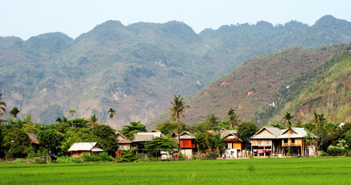 Mai Châu là một huyện miền núi thuộc tỉnh Hoà Bình, Việt Nam, nơi có nhiều câu chuyện về luân hổi chuyển kiếp.