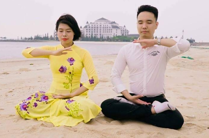 Nhờ biết đến Pháp Luân Đại Pháp, Dũng đã từ bỏ cuộc sống giang hồ, trở thành một người tốt