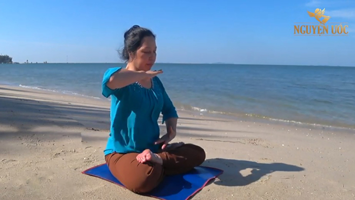 Tu luyện Pháp Luân Công là gì; Tu luyện Pháp Luân Công tại nhà; Tu luyện Pháp Luân Công như thế nào