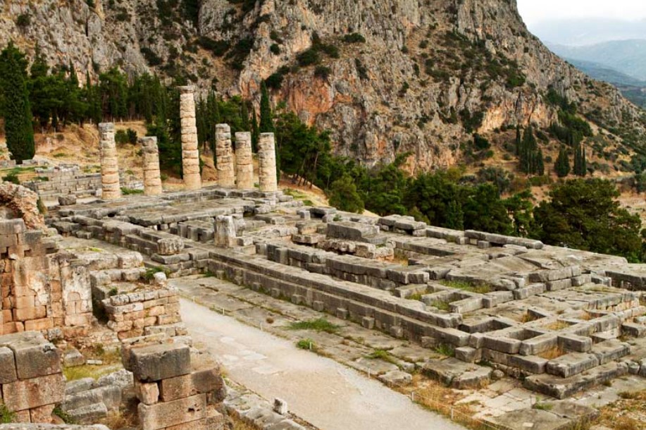 Delphi là điểm đến được nhắc đến rất nhiều trong thần thoại Hy Lạp