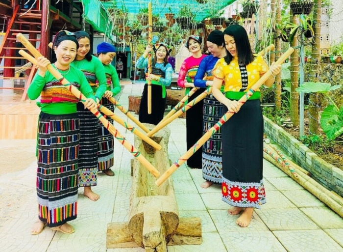 Nét đẹp văn hóa trong trang phục truyền thống của dân tộc Thái