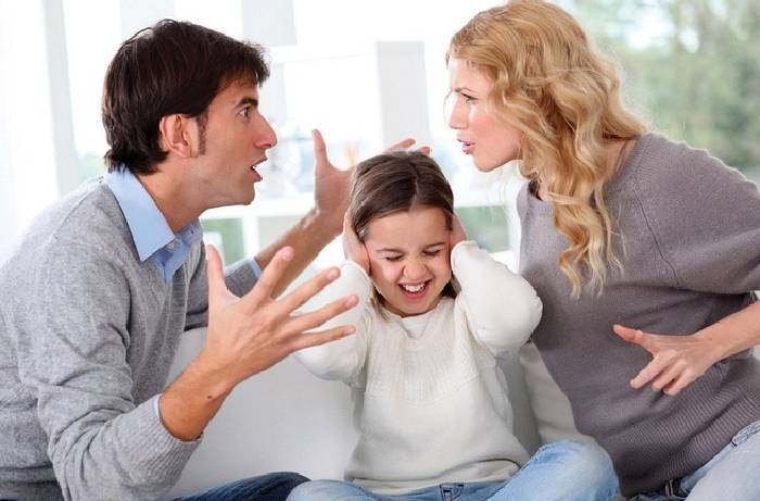 Cha mẹ nên tránh; Hành động cha mẹ nên tránh; Hành vi cha mẹ nên tránh
