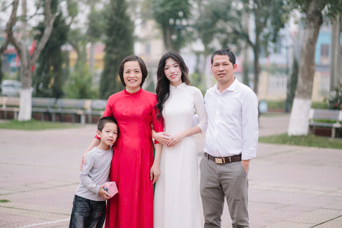 Khỏi hơn 10 căn bệnh nhờ tu Đại Pháp, tôi như được thoát thai hoán cốt