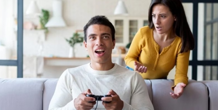 Làm thế nào để giúp người thân vượt qua chứng nghiện game?