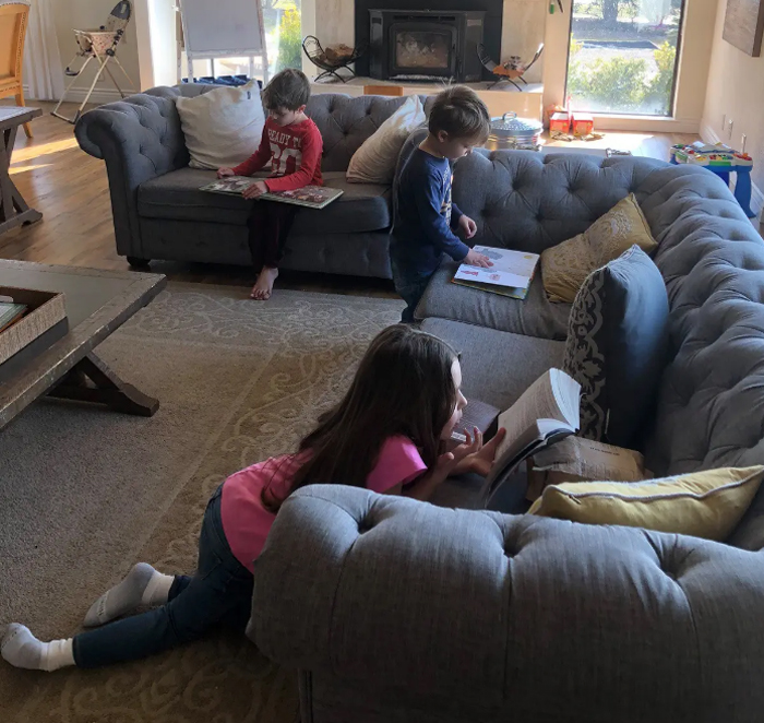 Ép 5 con “cai nghiện điện thoại”, kết quả khiến người mẹ kinh ngạc