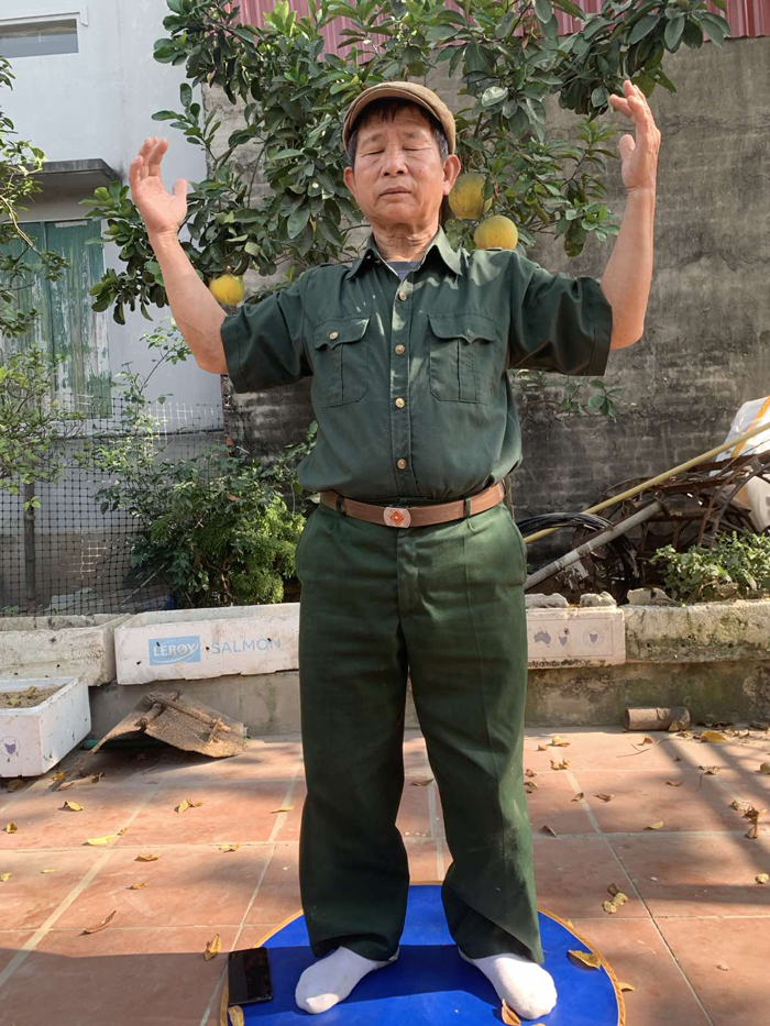 Khỏi bệnh cao huyết áp nhờ tu luyện Pháp Luân Công