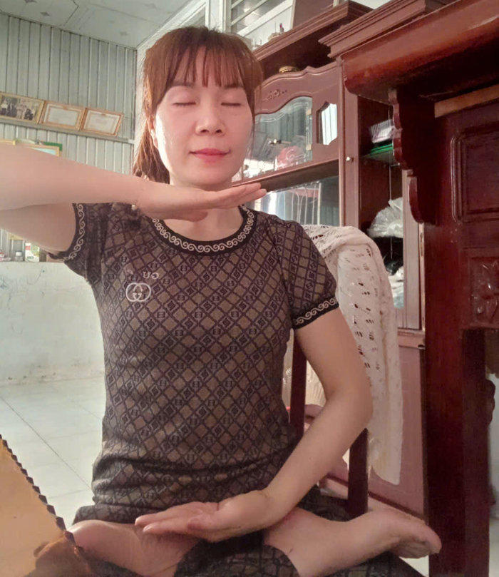 Khỏi gần 10 căn bệnh, tôi như được tái sinh nhờ tu luyện Pháp Luân Công