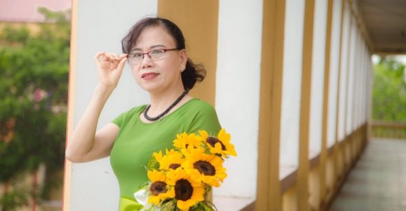Giáo viên tập yoga