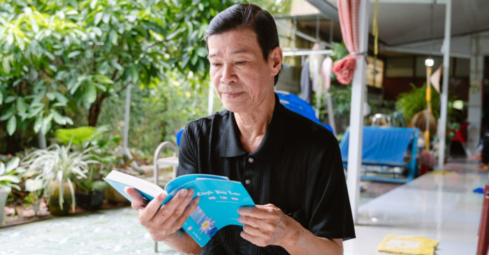 Từ bỏ được cần sa, rượu chè nhờ tu luyện Pháp Luân Công