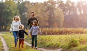 4 thói quen của cha mẹ khiến con cái trở nên kém cỏi