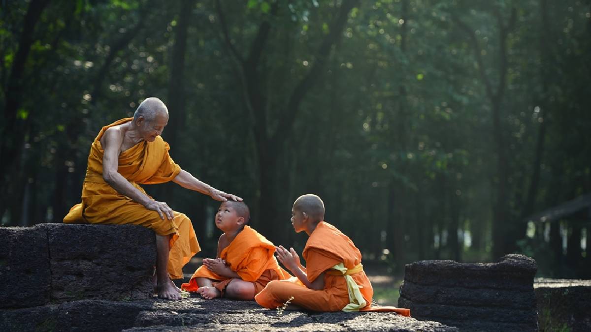 Phật gia cố sự: Cao tăng Huệ Quả từng thời khắc không quên kính sư