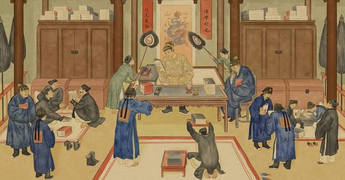 Dùng người thì không nghi ngờ, đã nghi thì không dùng