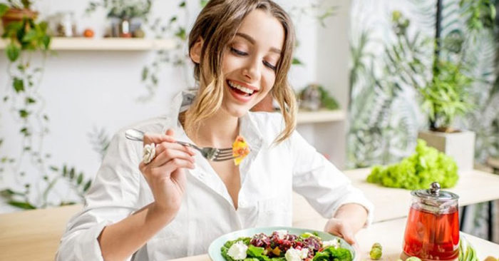 6 loại thực phẩm thải độc giúp nữ giới “dưỡng nhan”