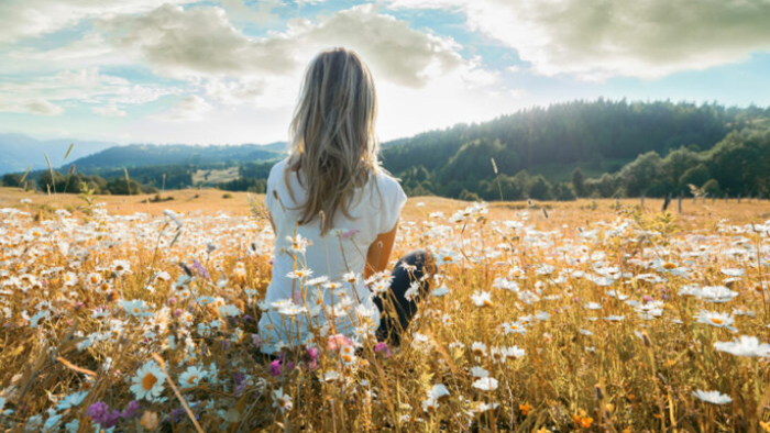 Phải làm sao khi những ký ức đau buồn ùa về trong tâm trí?