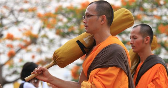 Mấy đời đi tu, tình duyên khó thoát