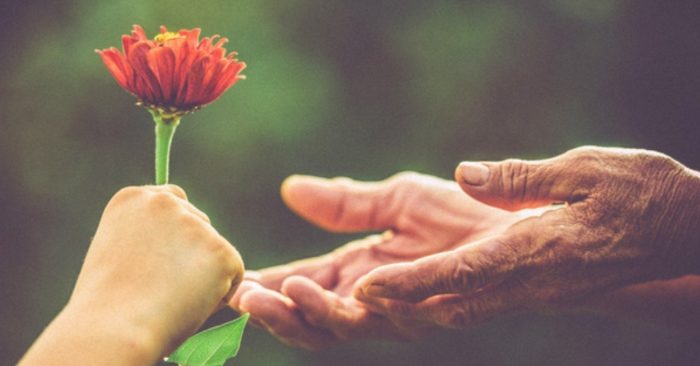 Chỉ nghĩ đến mình thì sẽ oán trách người