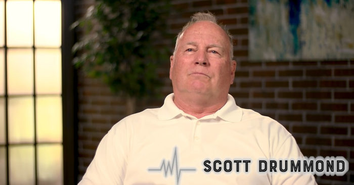 Ông Scott Drummond kể về trải nghiệm 'chết'trong 20 phút của mình với phóng viên