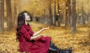 Đời người như bốn mùa, tâm an người ắt vui