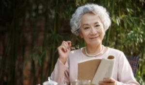 6 điều cần tránh để có một tuổi già hạnh phúc