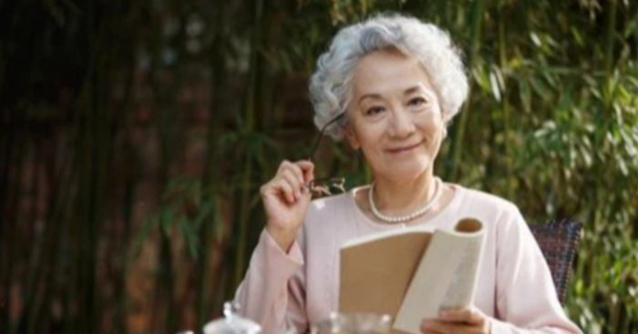 6 điều cần tránh để có một tuổi già hạnh phúc