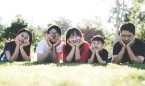 Cha mẹ thực hiện 3 “không” để nuôi dạy con nhàn nhã